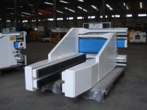 Xe nâng kẹp khối bê tông thủy lực