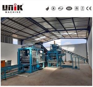 Máy làm gạch xi măng tự động