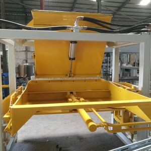 Ngăn kéo giấy phía trước