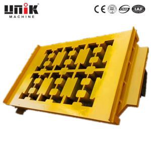 Khuôn khối lồng vào nhau